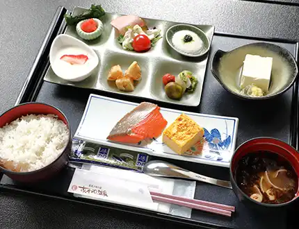 地元食材を味わう和朝食